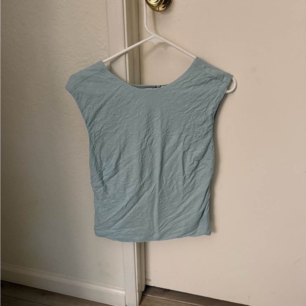 Abercrombie linen top